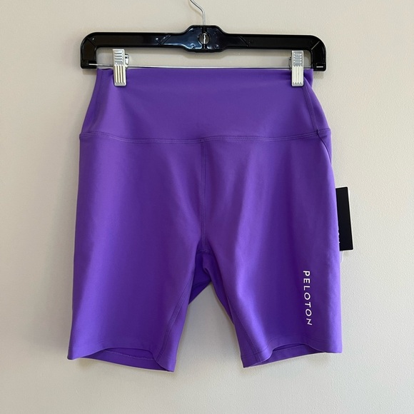 Peloton NWT Cadent 7” High Rise Bike Short in Purple Haze, size M - Picture 3 of 8